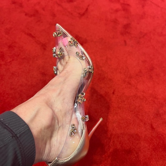 Christian Louboutin Pump - Picture 1 of 5
